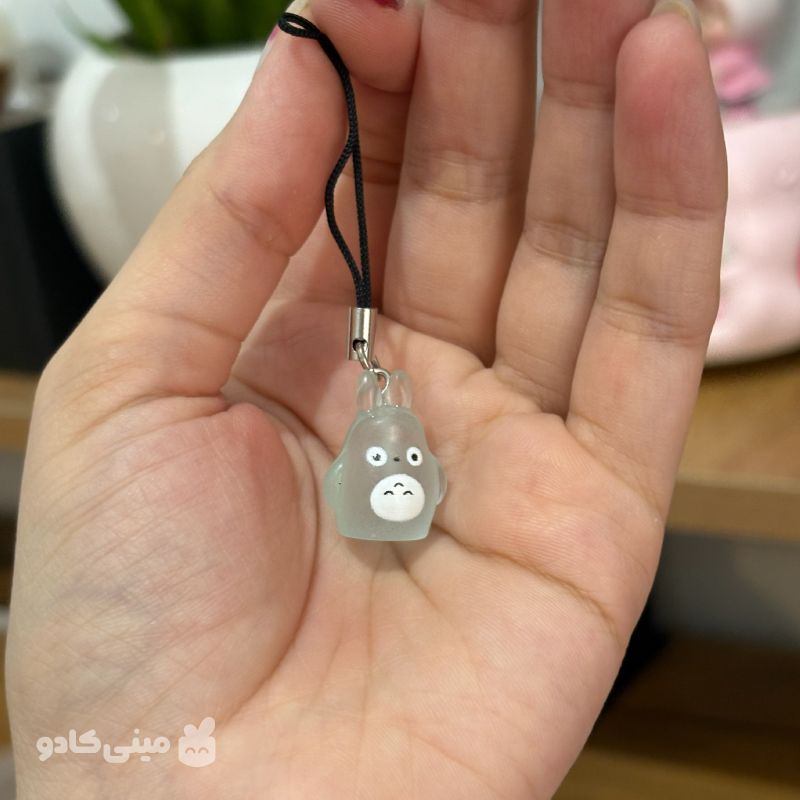 آویز گوشی توتورو شبتاب