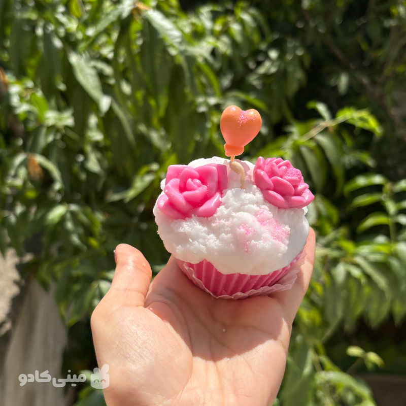 شمع کاپکیک صورتی