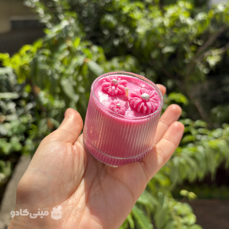 شمع شیشه ای صورتی